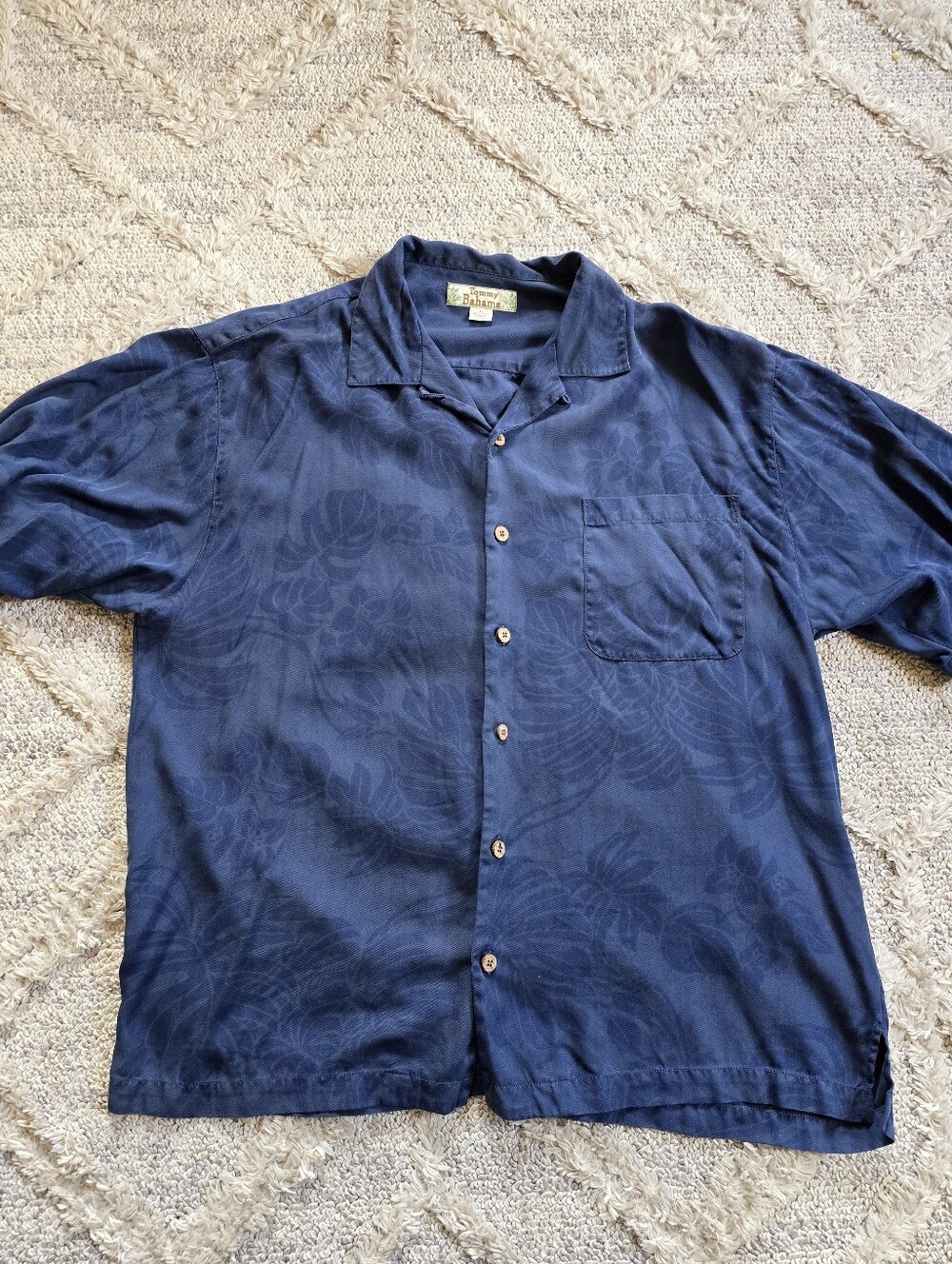 Tommy Bahama 100% Silk Blue Shadow Leaf Hawaiian Button Up Camp Shirt Size L VTG